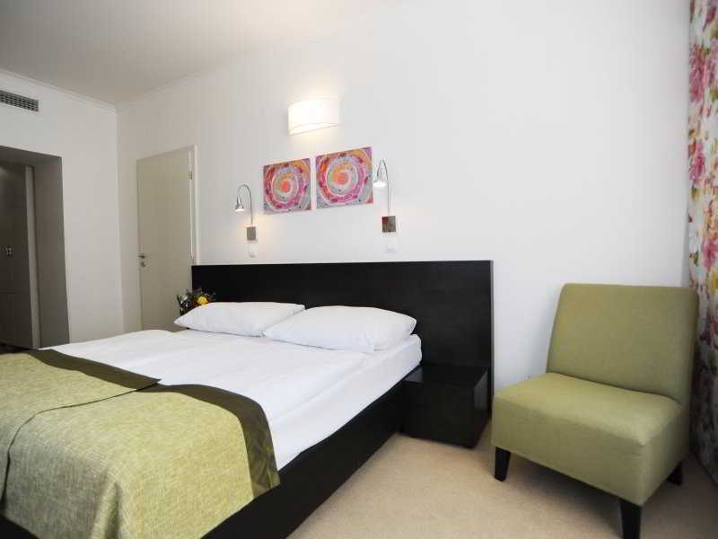 Hotel Vitkov Prague Exterior photo