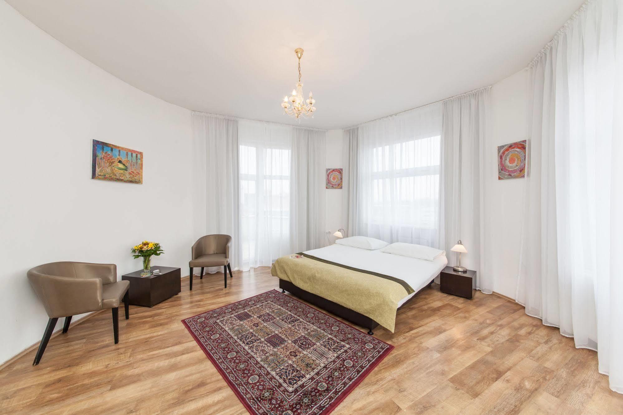 Hotel Vitkov Prague Exterior photo