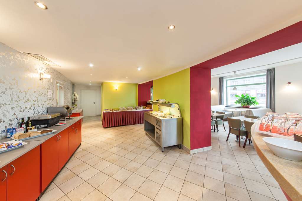 Hotel Vitkov Prague Restaurant photo